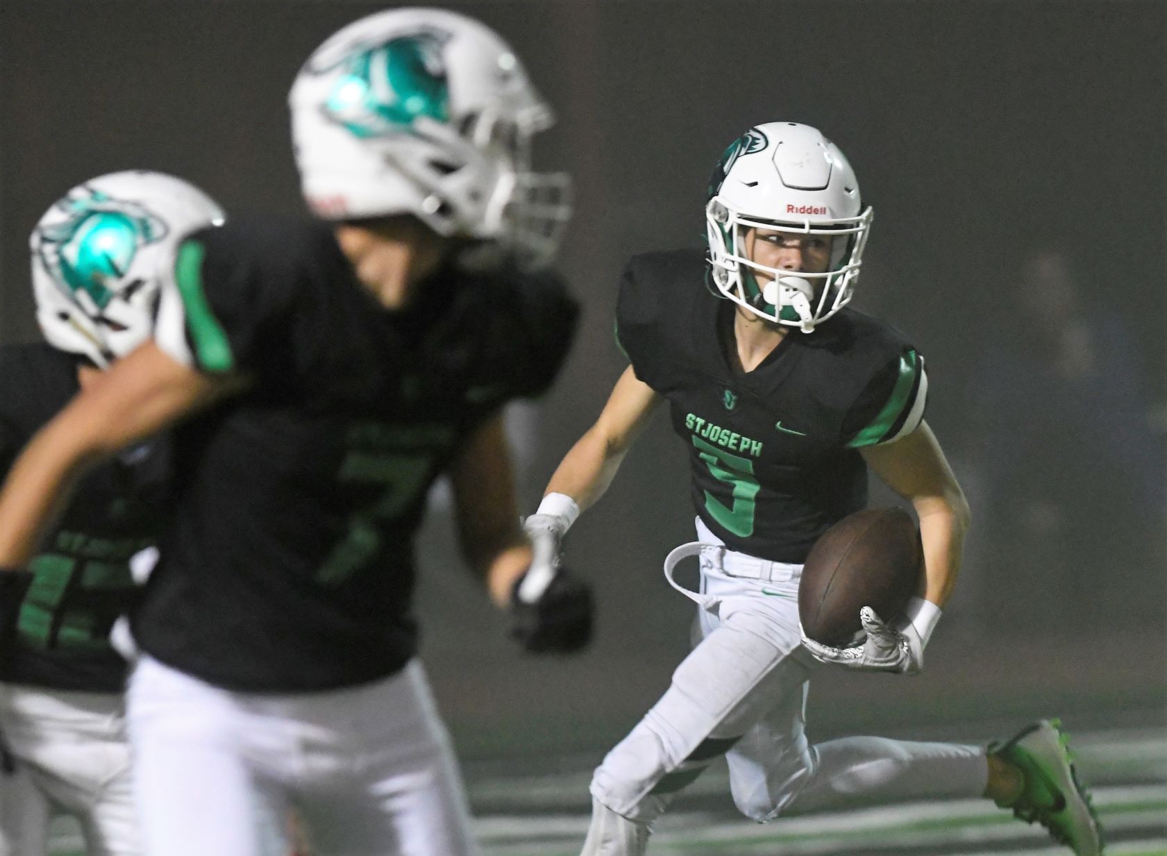102921 ERHS SJHS FB 04.JPG
